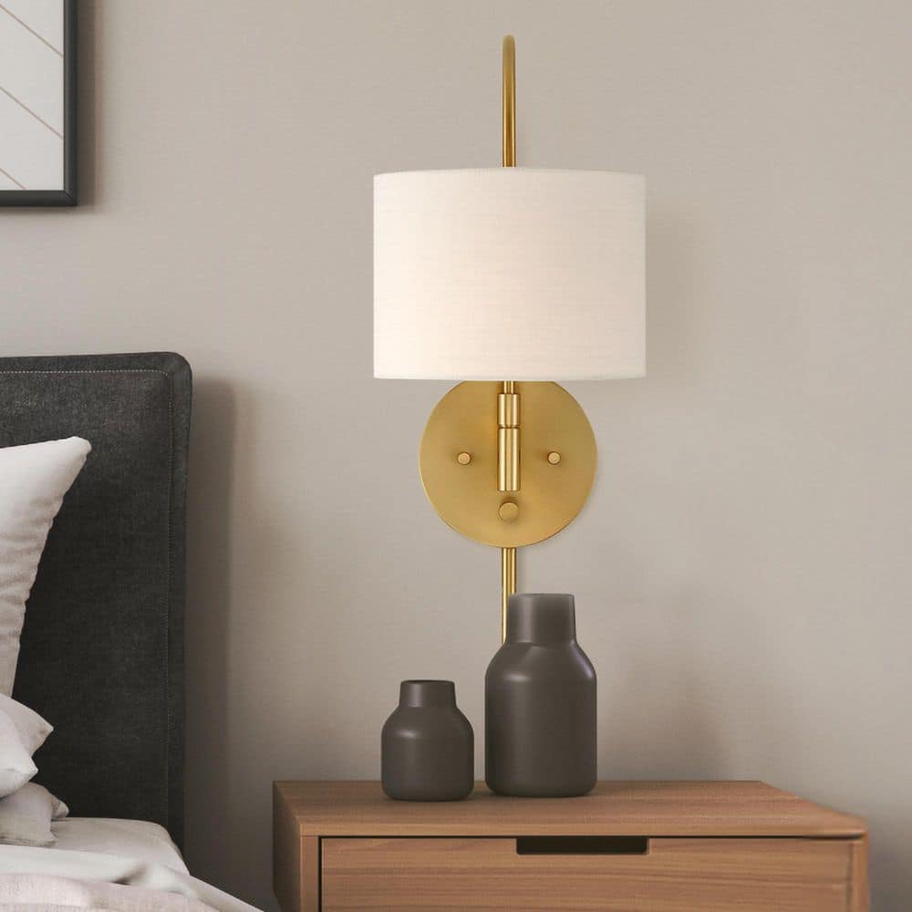 Hunter Horizon 7.5 in. 1 Light Alturas Gold Wall Sconce with White Linen Shade price history on PriceWatchPro