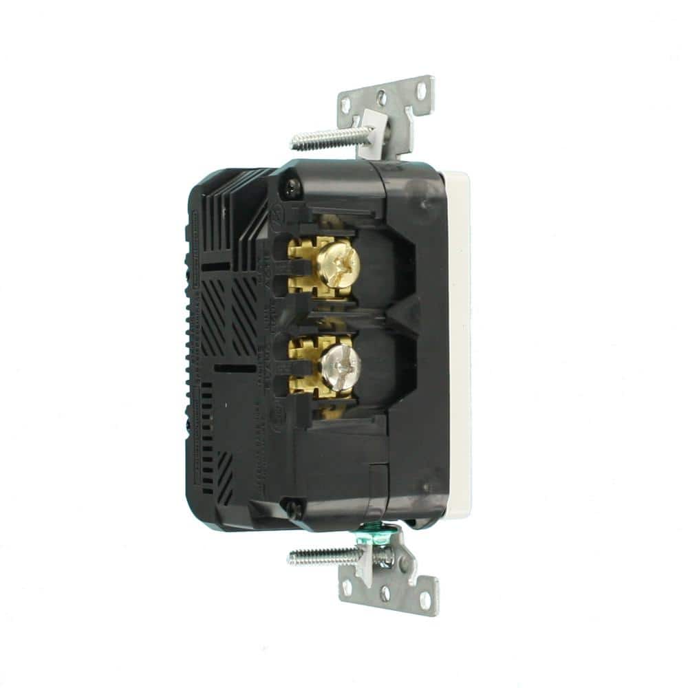 White Tamper Resistant Duplex Outlet with USB Ports