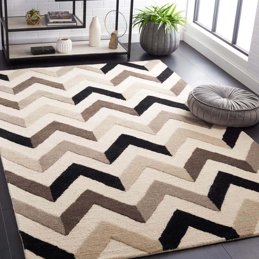Ivory and Black Hand-Tufted Wool 6' x 9' Rectangular Area Rug