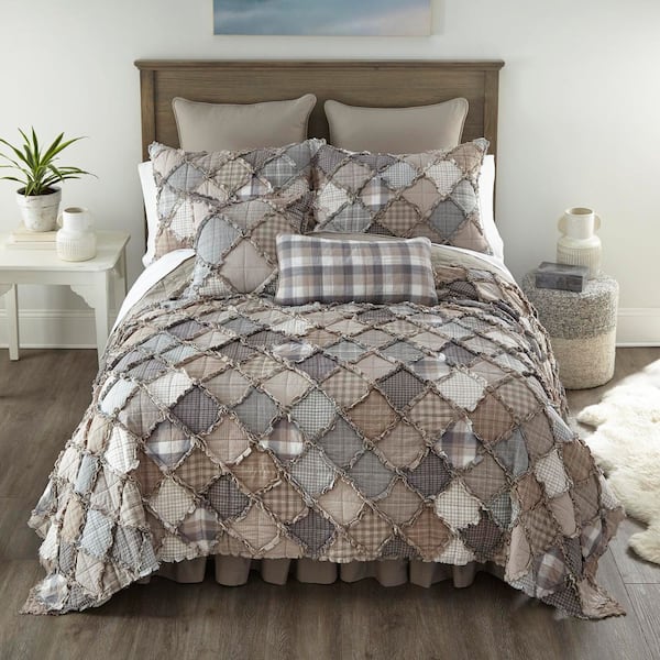 DONNA SHARP Smoky Mountain 3-Piece Beige, Grey, Ivory Queen Cotton Quilt Set