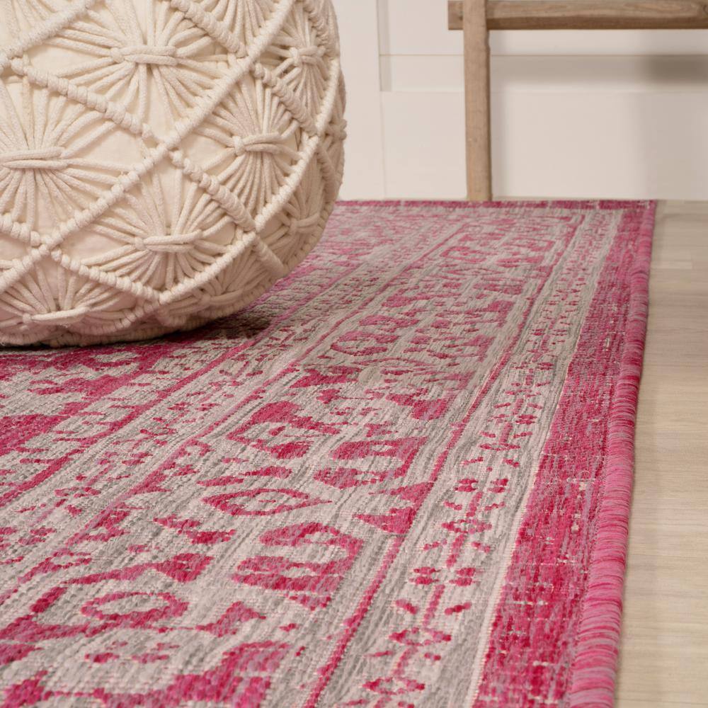 Fuchsia and Light Gray Medallion Square Outdoor Rug - 5' Synthetic