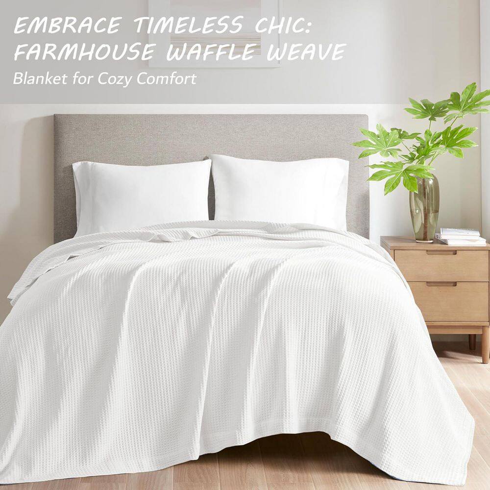 King-Sized White Waffle Weave Cotton Comfort Blanket