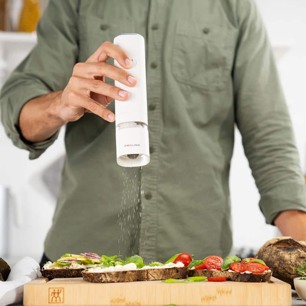 White Electric Salt and Pepper Mill with Ceramic Grinder