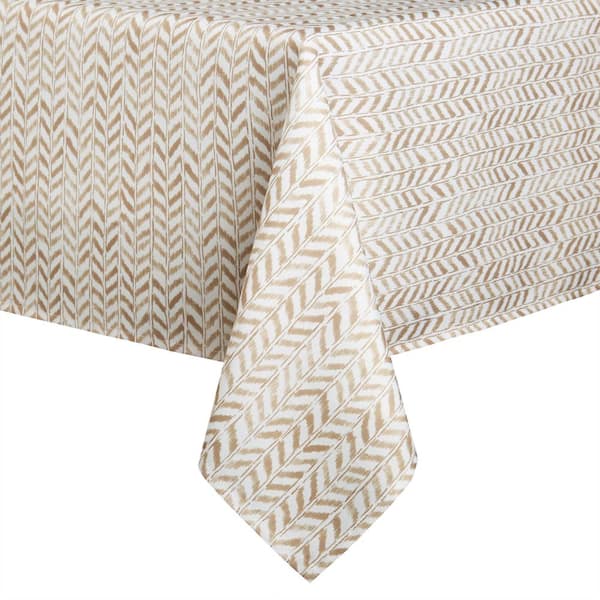 Tommy Bahama Maui Herringbone 60 in. W x 102 in. L Beige and White Polyester Indoor/Outdoor Tablecloth