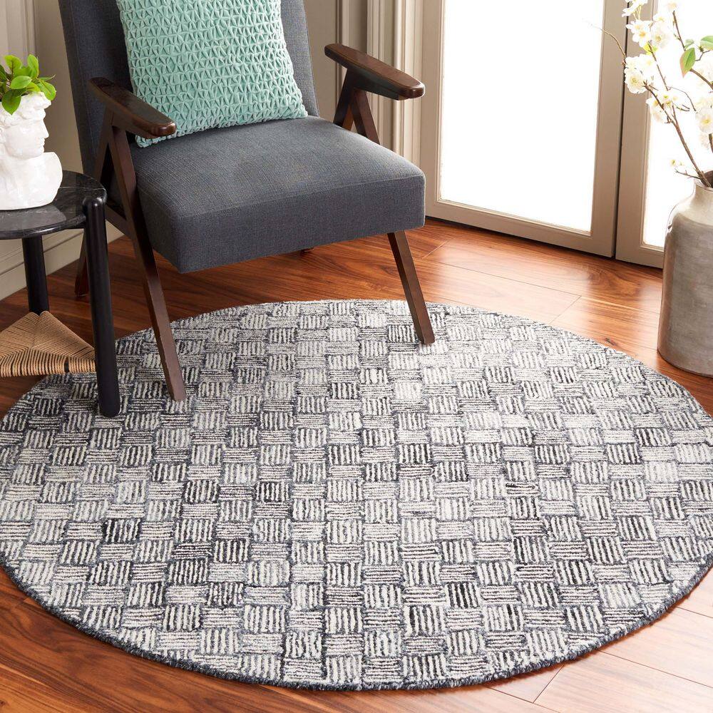 Micro-Loop 5 ft. x 5 ft. Round Dark Gray/Ivory Basket Striped Area Rug price history on PriceWatchPro