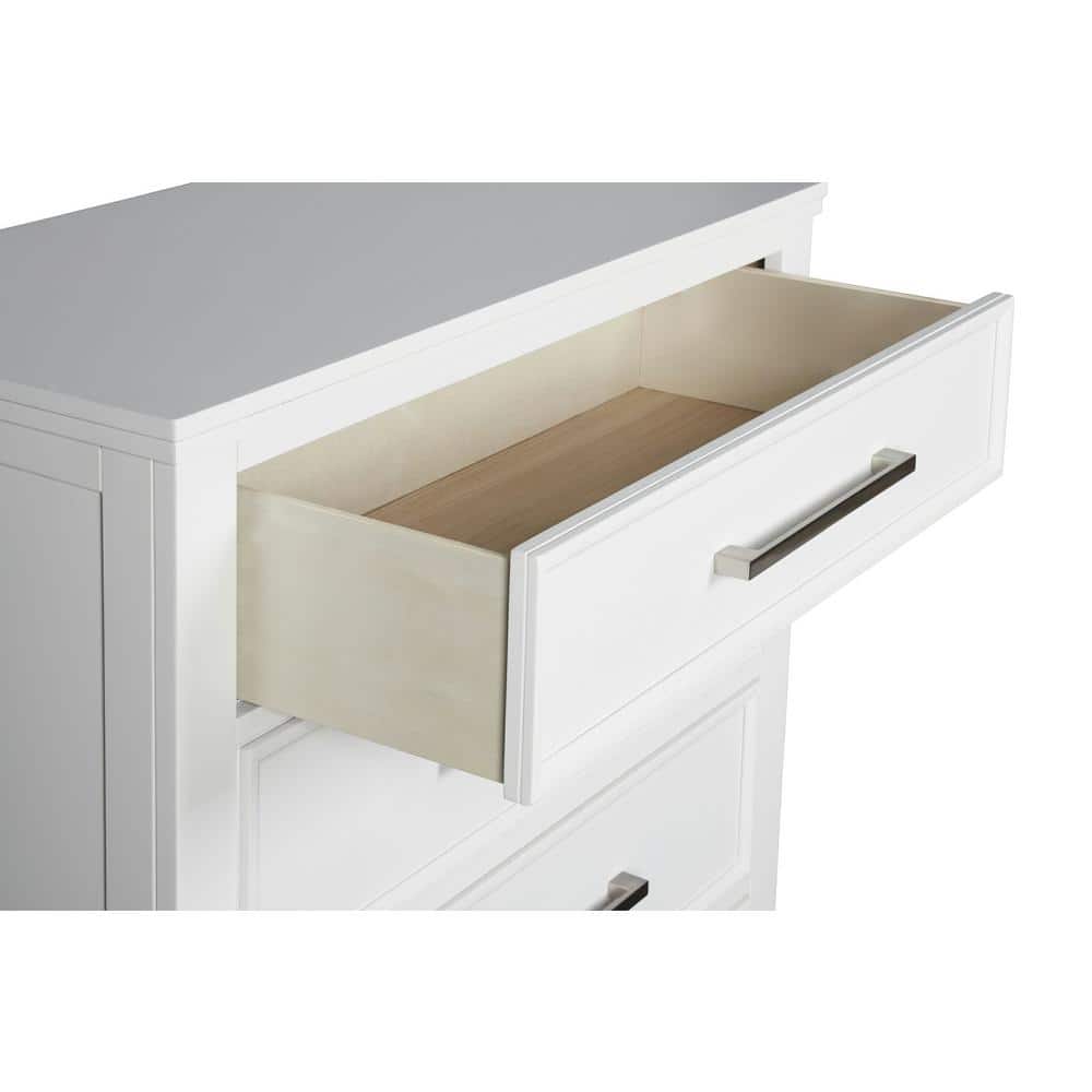 White Transitional 5-Drawer Chest with Dovetail Construction