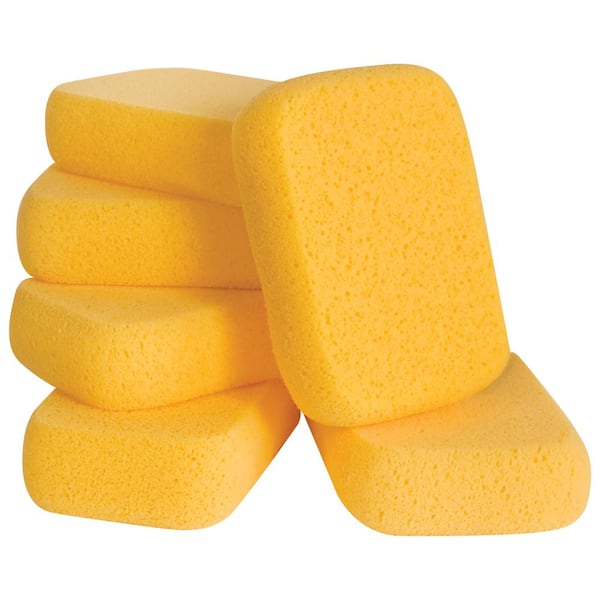Double-sided sponge, light and flexible.