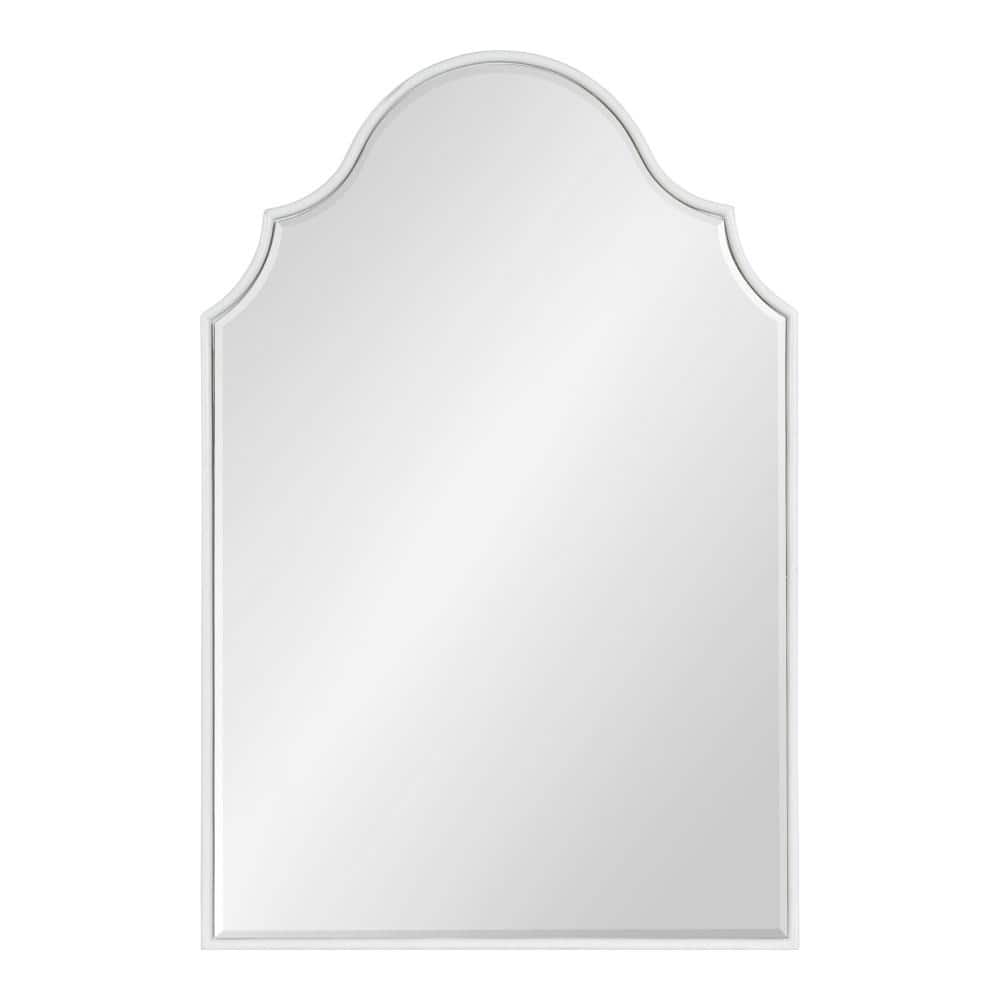 Leanna Coastal Arched Wall Mirror with Scalloped Edges, 20x30, White
