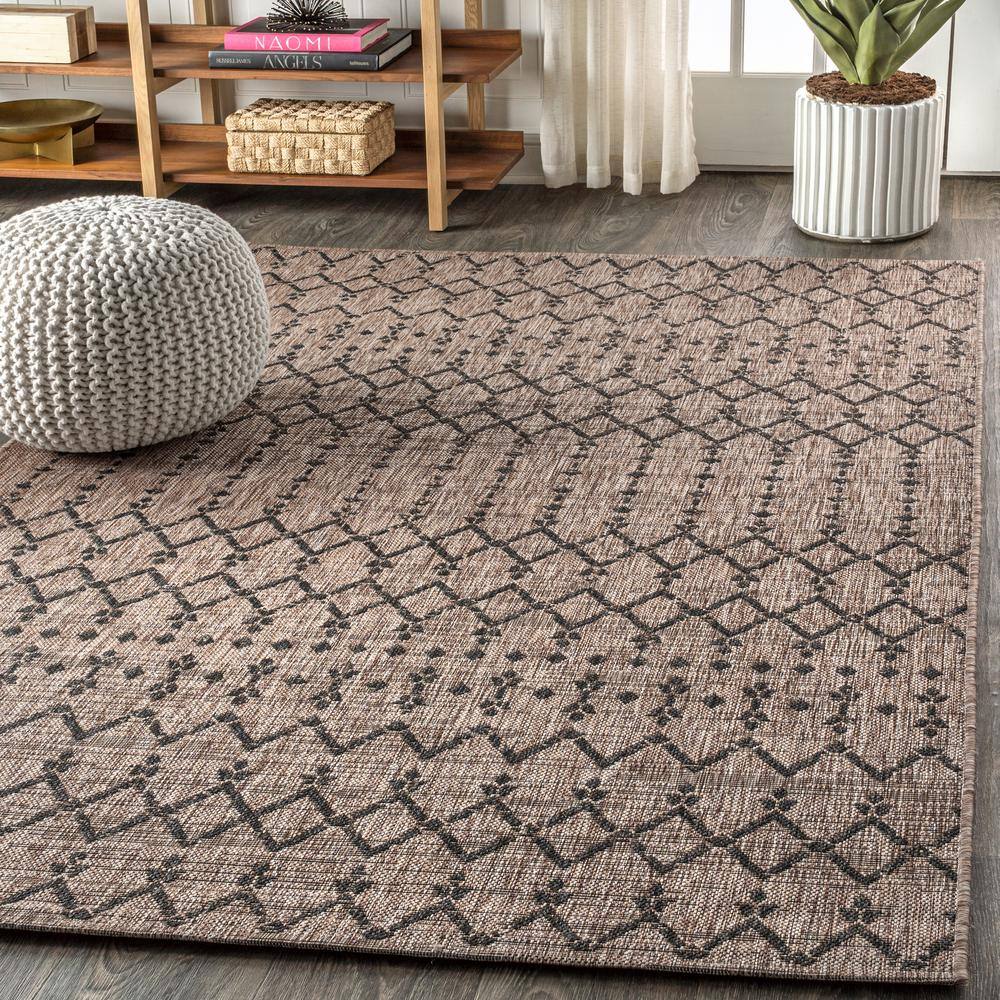 Natural Black Geometric Flatweave Indoor Outdoor Rug 4' x 6'