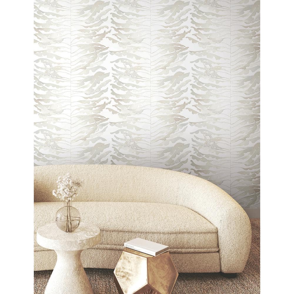 Neutral Leaf Column Wallpaper Roll with Silver Highlights