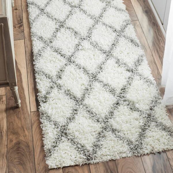 Shanna Easy Shag White 3 ft. x 10 ft. Runner Rug