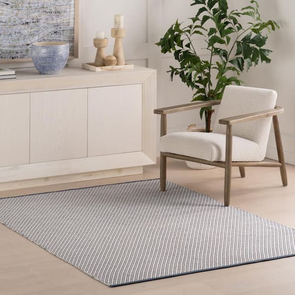 Riviera Handwoven Navy 5 ft. x 7 ft. Outdoor Area Rug