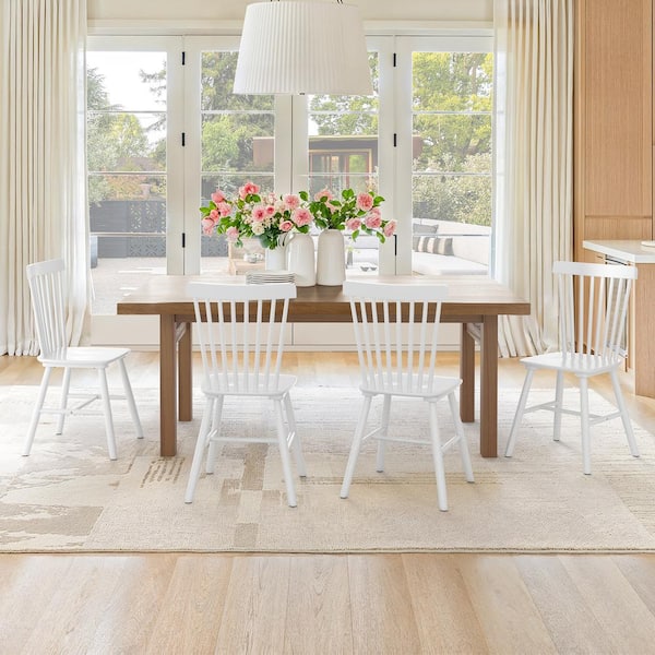 LUE BONA 18 in. White Classic Windsor Dining Chair, Solid Wood High Spindle Back Kitchen Chair (Set of 4)