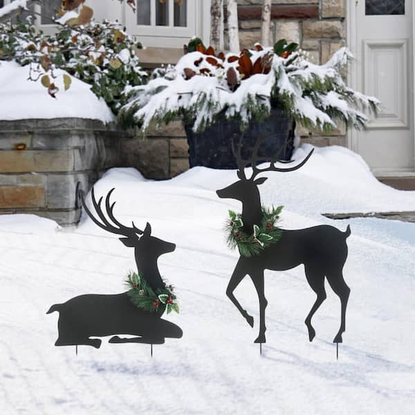 Christmas metal offers reindeer