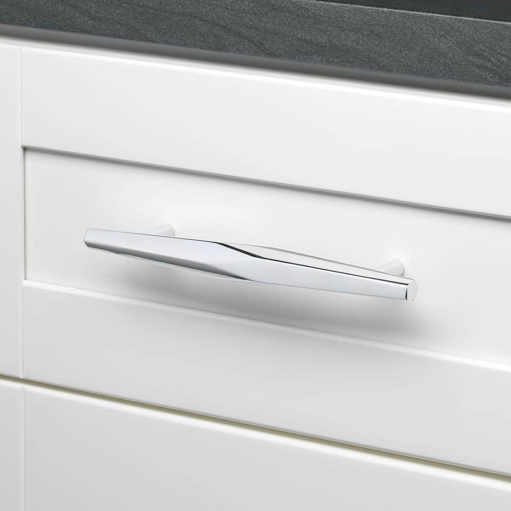 7-Inch Polished Chrome Faceted Cabinet Bar Pull