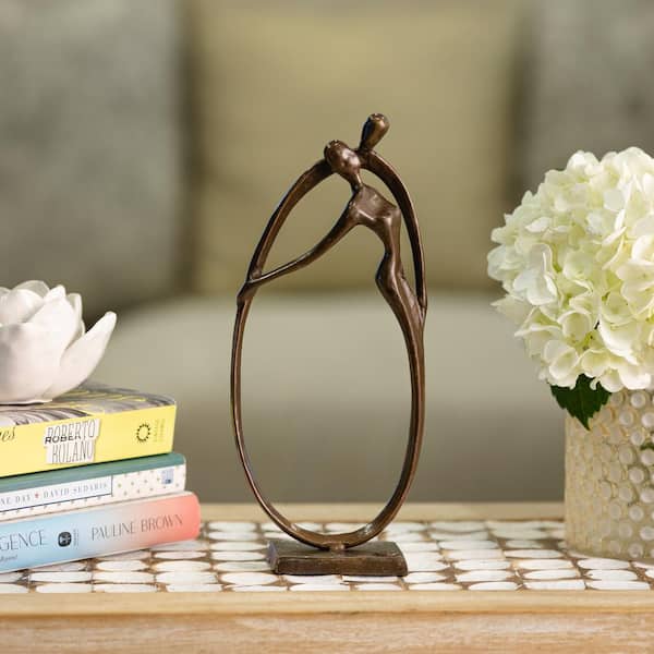 DANYA B 8.9 in. Circle of Love Couple Bronze Sculpture