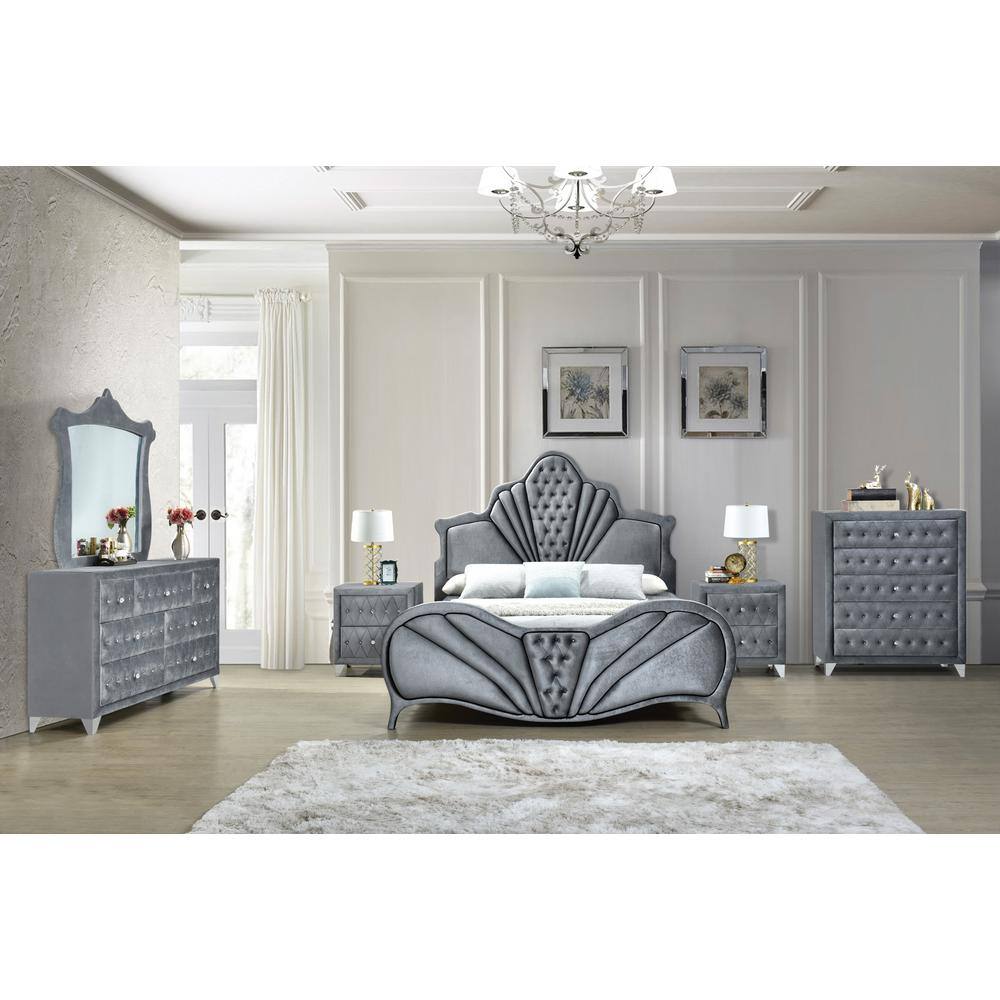 Gray Velvet Queen Platform Bed with Tufted Headboard and Storage Drawer