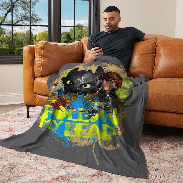 How to Train Your Dragon Follow My Lead Multicolor Silk Touch Throw Blanket 50 x 60 in.