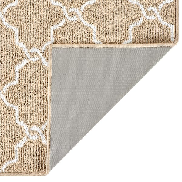https://images.thdstatic.com/productImages/72c17381-a3be-5c84-8c04-2d36991c79c2/svn/beige-and-white-jean-pierre-area-rugs-yma016691-e1_600.jpg