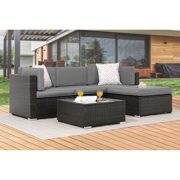 Sonkuki 5-Piece Wicker Patio Conversation Sectional Seating Set with Gray Cushions