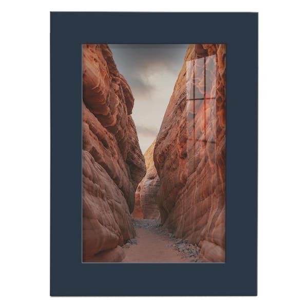 Wexford Home Modern 5 in. x 7 in. Dark Blue Picture Frame