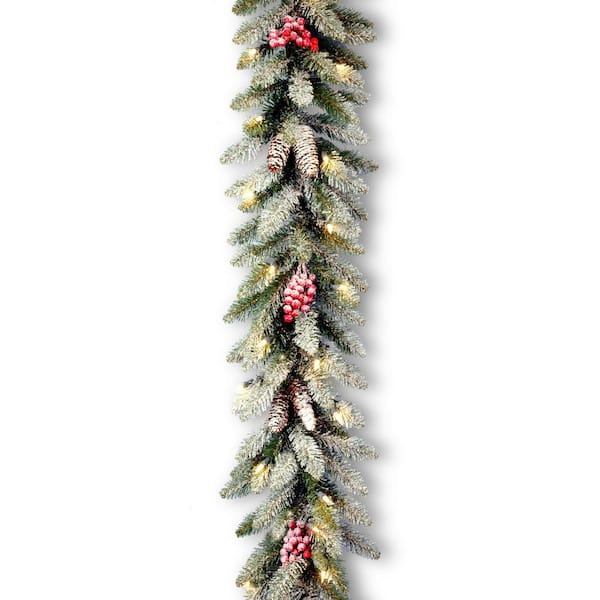 9 ft. Dunhill Fir Garland with Clear Lights