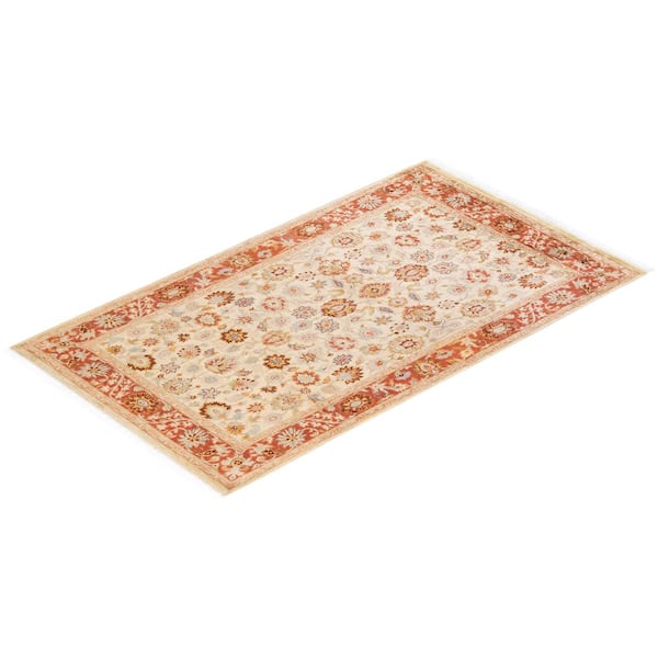 Mogul Traditional Ivory 4 ft. 1 in. x 6 ft. 3 in. Oriental Area Rug