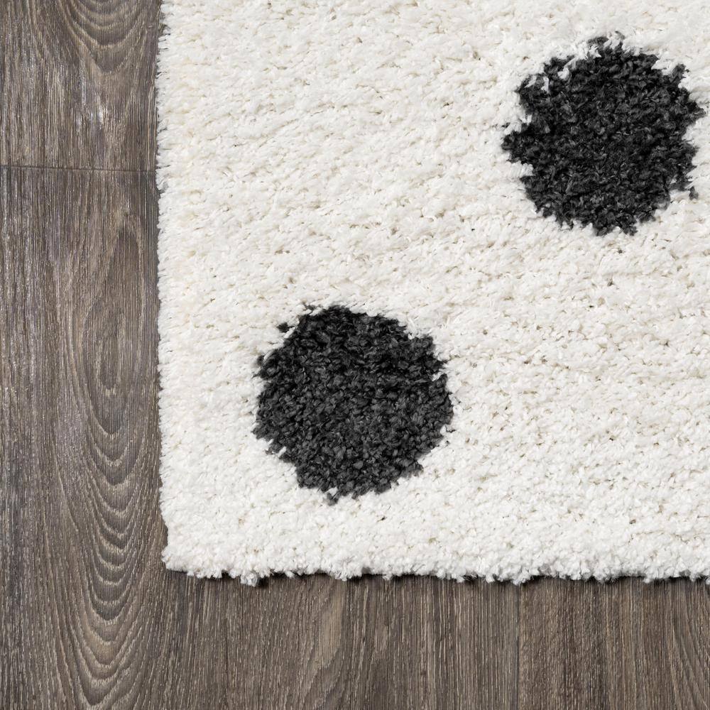 Easy-Care Charcoal and Ivory Polka Dot Shag Rug 3'x5'
