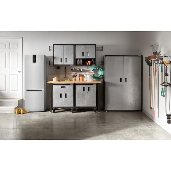 Whirlpool Bottom Mount Fridge (WRB543CMJZ) - Fingerprint-Resistant Stainless Finish Whirlpool Bottom Mount Fridge (WRB543CMJZ) - Fingerprint-Resistant Stainless Finish