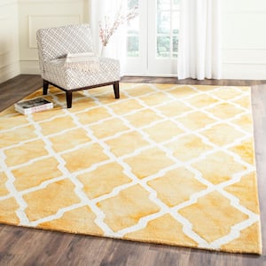 Dip Dye Gold/Ivory 8 ft. x 10 ft. Distressed Multi-Point Trellis Area Rug