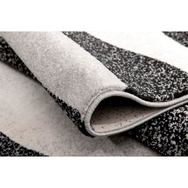Montage Black Grey, Boho 2 ft. x 7 ft. Abstract Indoor Runner Rug