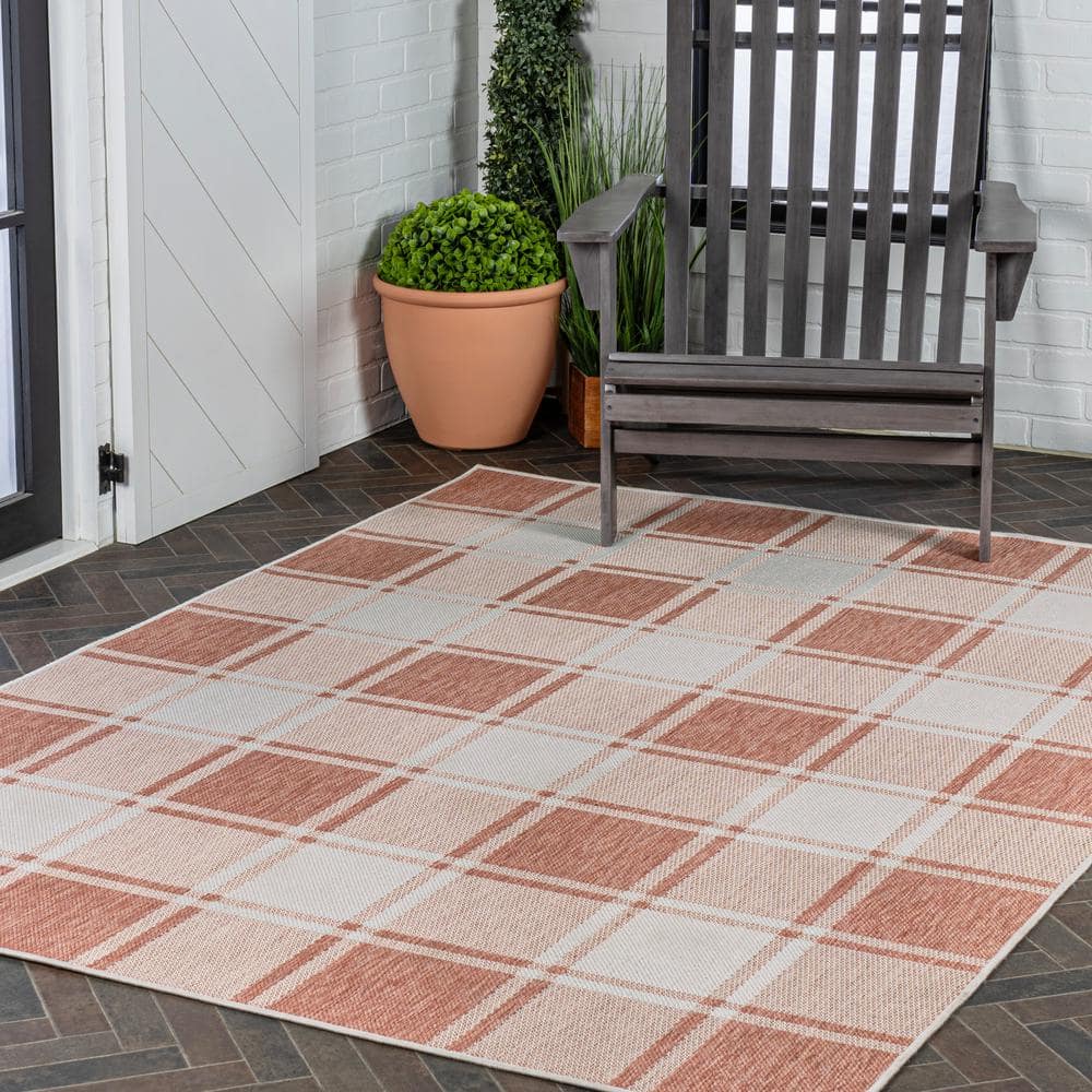 Sabine Salmon and Cream Synthetic 3 x 5 Rectangular Area Rug