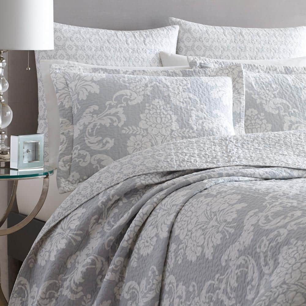 Gray Twin Cotton Reversible Quilt Set with Floral Pattern