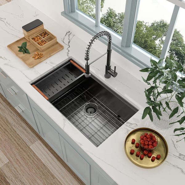 Sarlai 33 in. Undermount Single Bowl 16-Gauge Gunmetal Black