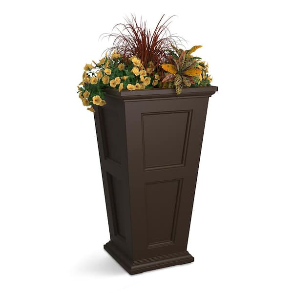 Fairfield 40 in. Tall Espresso Polyethylene Planter