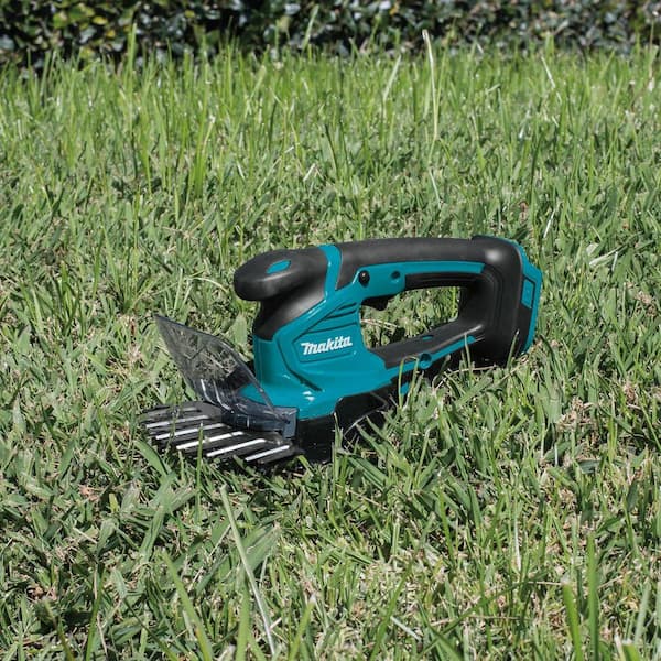 Makita LXT 18V Lithium-Ion Cordless Grass Shear with 18V 4.0Ah LXT