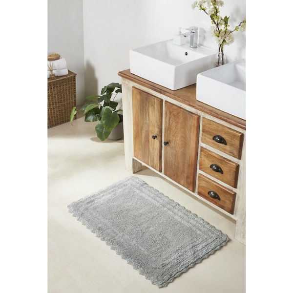 https://images.thdstatic.com/productImages/732eb5ba-cb53-4f82-9a15-7c4e2f879177/svn/gray-better-trends-bathroom-rugs-bath-mats-balil2440gry-64_600.jpg