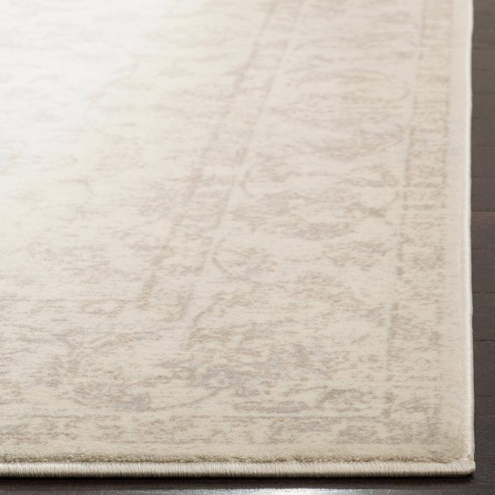 Carnegie Light Grey and Cream Floral Synthetic Area Rug 3' x 5'