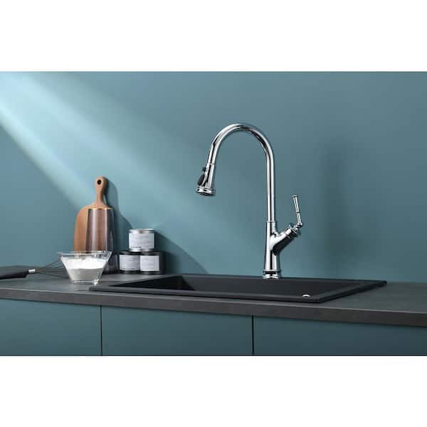 Single-Handle High Arc Pull Down Sprayer Kitchen Faucet with Sprayer in Chrome
