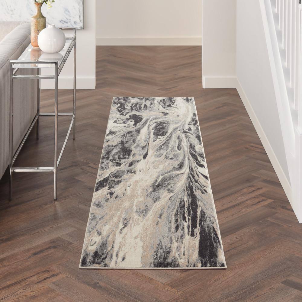 Elegance Abstract Grey Polyester 26" Indoor Area Rug