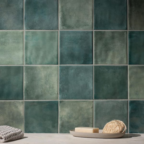 Safi 6 in. x 6 in. Green Gloss Glazed Ceramic Wall Tile Sample