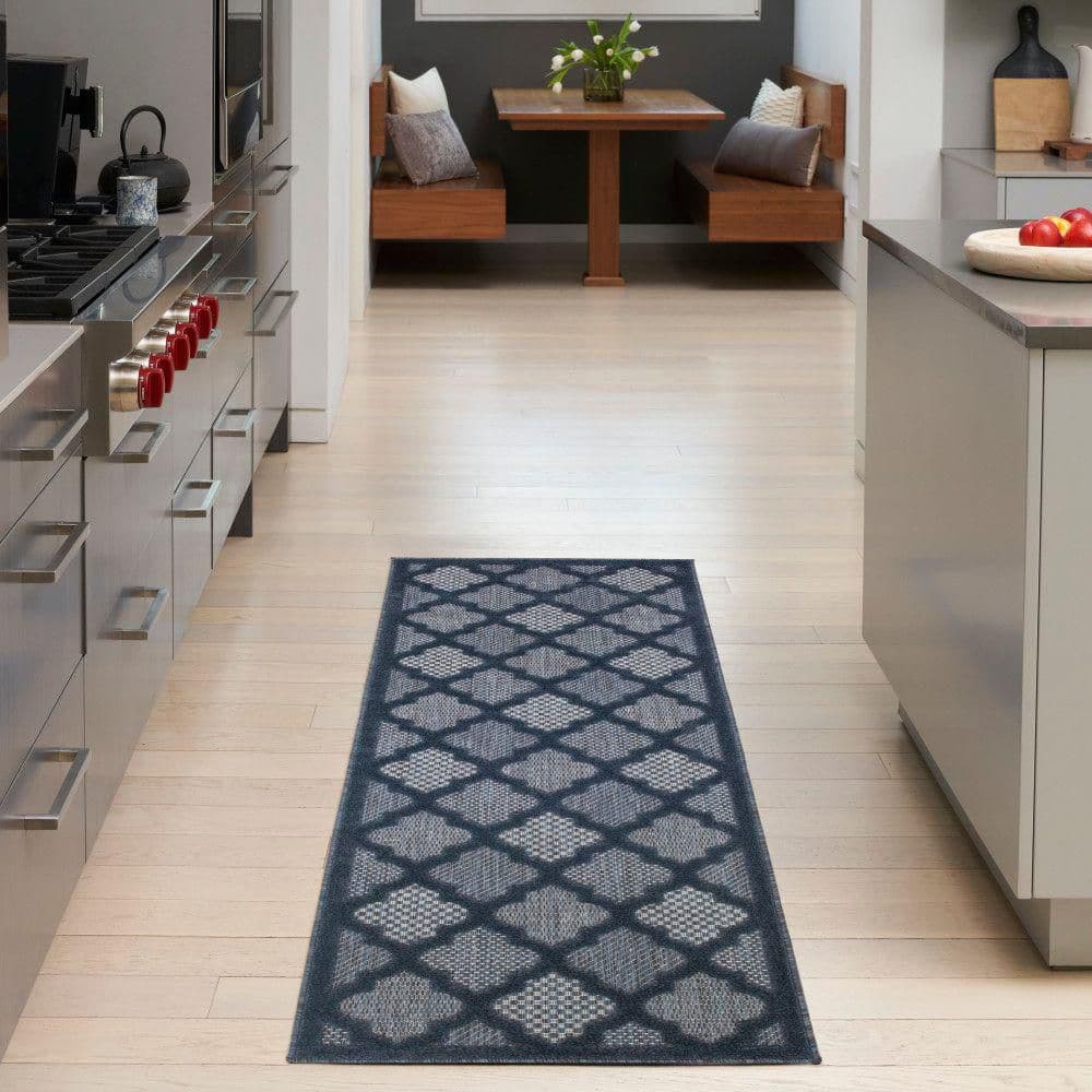 Navy Blue Trellis Pattern Indoor/Outdoor Runner Rug 2' x 6'