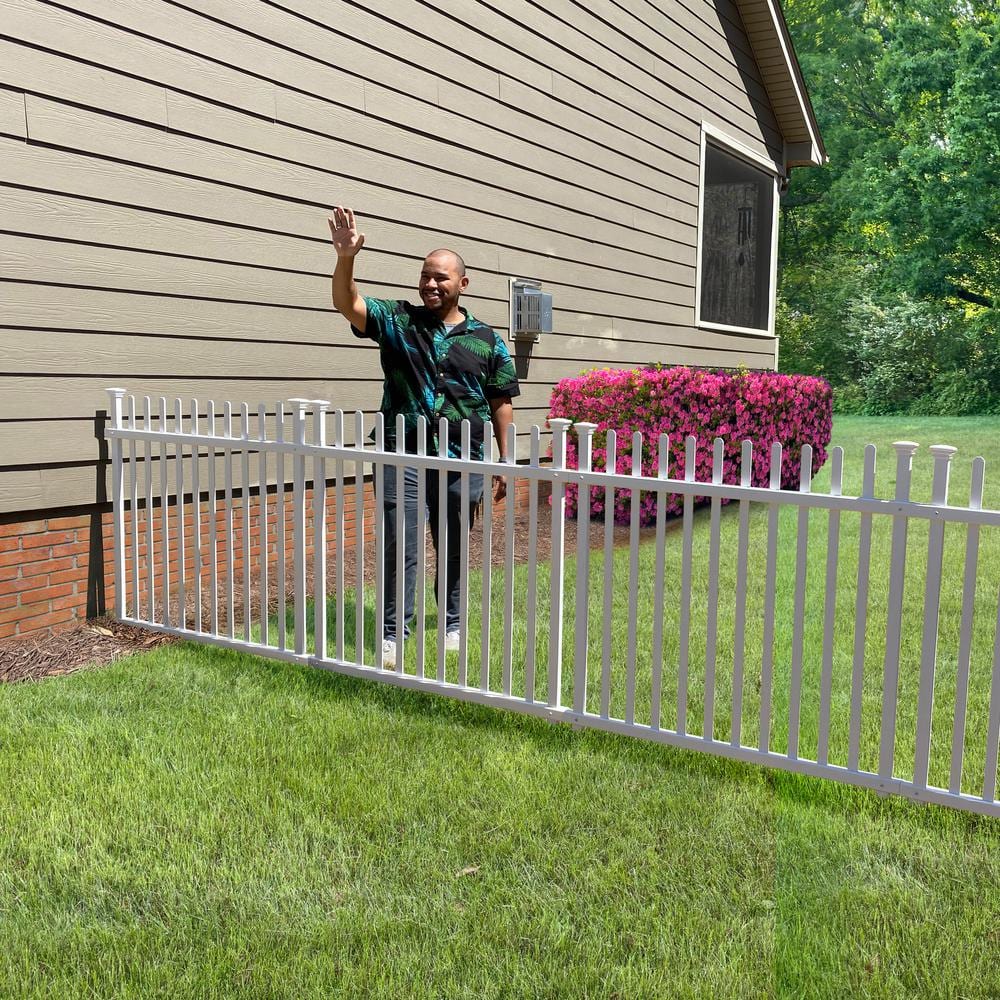 Burbank 3.5-ft White Vinyl Flat-top Picket Fence Panels