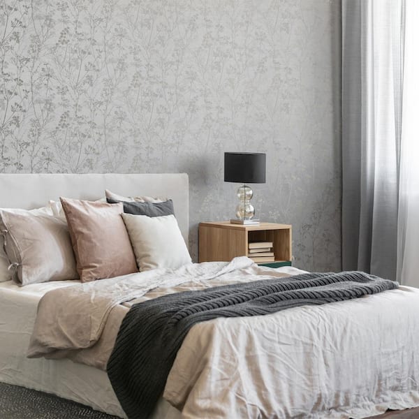 Hedgerow Grey and Pale Gold Wallpaper