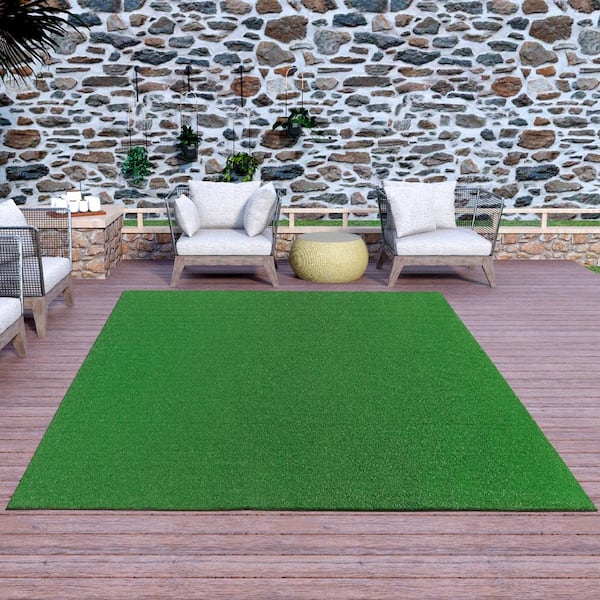 What to Look for In a RV Patio Mat - Mountain Mat