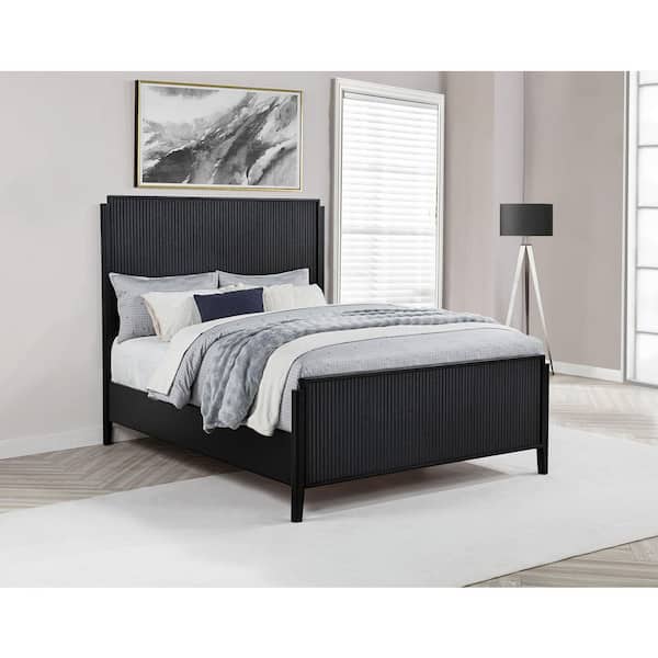 Brookmead Black Wood Queen Panel Bed