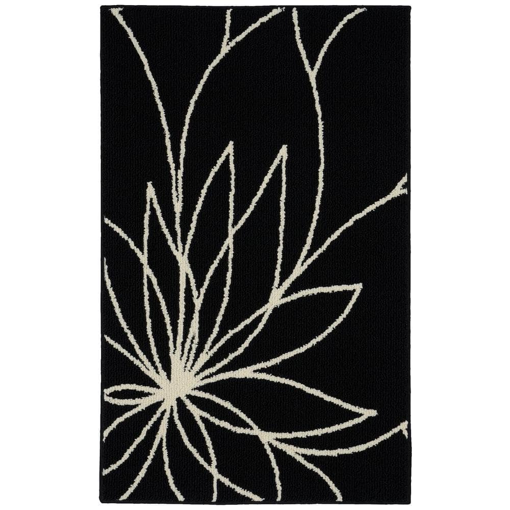 Modern Twist Black Floral Tufted Area Rug, 5' x 7', Easy Care