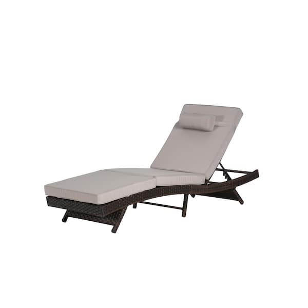 ホワイトラウンジ Brown Wicker Outdoor Adjustable Lounge Chair, Patio Recliner