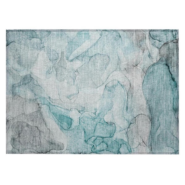 HomeRoots Gray and Ivory 2 ft. x 3 ft. Abstract Indoor/Outdoor Area Rug
