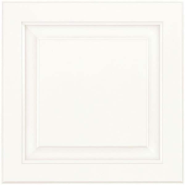 American Woodmark Charlottesville 14 9/16 x 14 1/2 in. Cabinet Door Sample in Linen